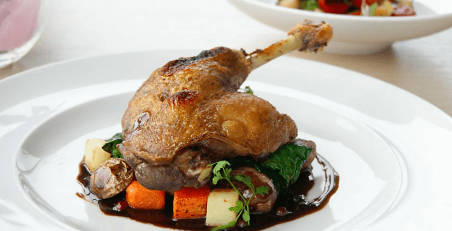 Obědové menu a vyhlídka ze Žižkovské věže