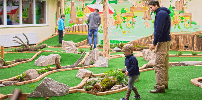 Adventure minigolf v burger bistru