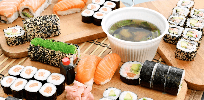 Sushi set s sebou 24 kusů