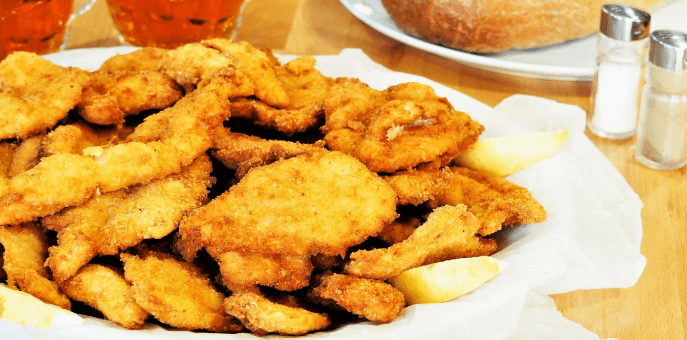 2 kg vepřových a kuřecích řízečků