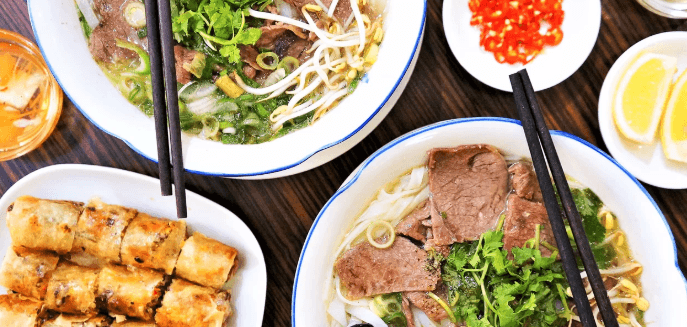 Phở a jarní závitky pro 1