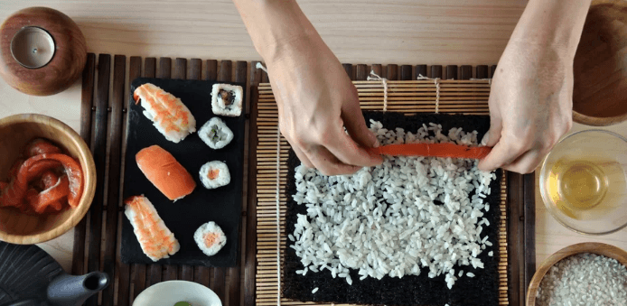 3,5hodinový kurz přípravy sushi