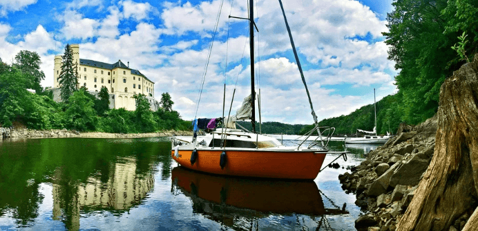 Pronájem jachty na Orlíku