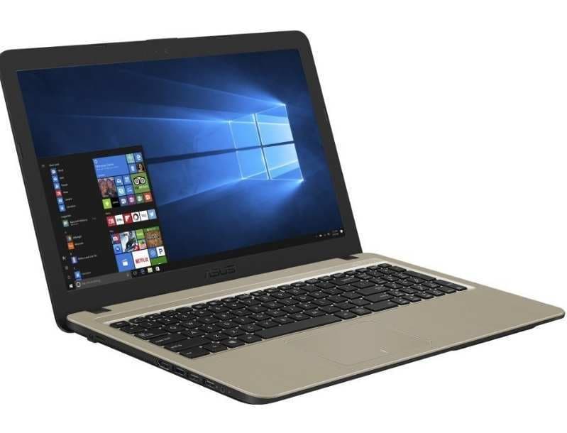 Asus, až 2,4GHz, 4GB RAM, 15,6"