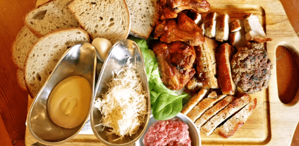 Prkno plné dobrot pro 2 osoby