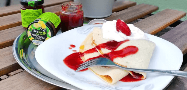 2× palačinka s marmeládou