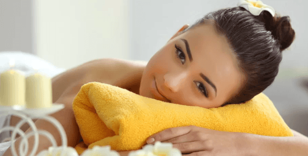 30minutová relaxační masáž zad a šíje