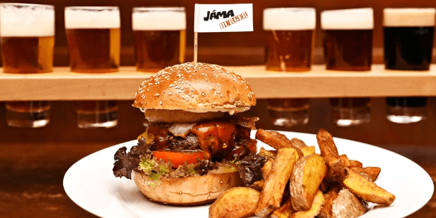 Výtečný burger a ochutnávka 6 českých piv