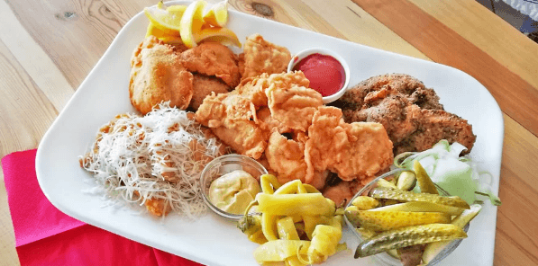 600 g kuřecích a vepřových řízků
