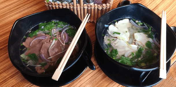 Oblíbená vietnamská polévka pho