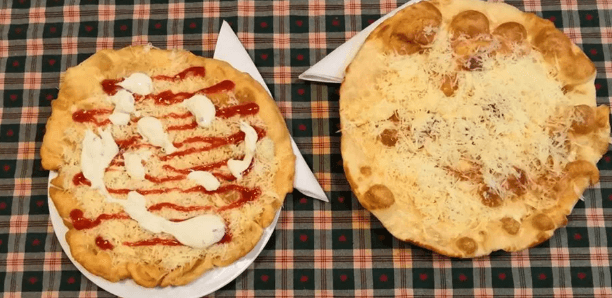 Langoš s česnekem, kečupem, tatarkou a sýrem,300g