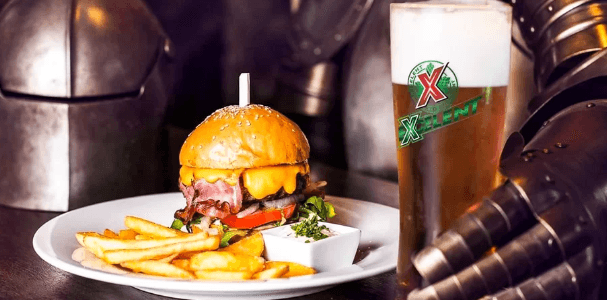 Barbecue Burger s 200 g hovězího masa 