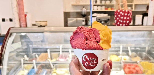 Velká porce poctivé zmrzliny v Crème de la Crème