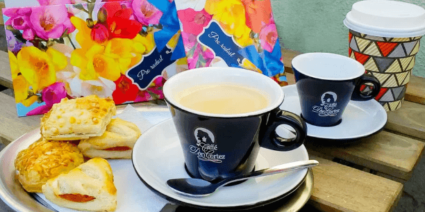 Espresso s Minitkami a belgická čokoláda