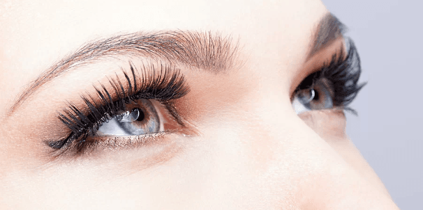 Prodloužení řas metodou B-lashes