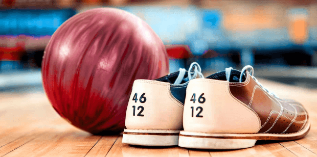 Bowlingová dráha pro 8 hráčů a kilo miniřízků