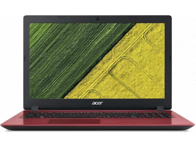 Acer, až 2,7GHz, 4GB RAM, 15,6"