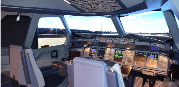 Simulátor Boeing 737 pro pocit reálného letu