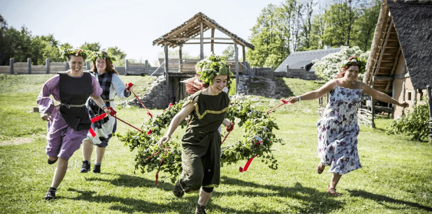 Beltain: Barbarské hry pro děti