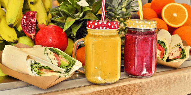 Fresh džus nebo smoothie i wrap podle výběru