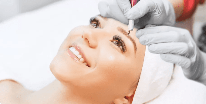 Permanentní make-up obočí metodou microblading