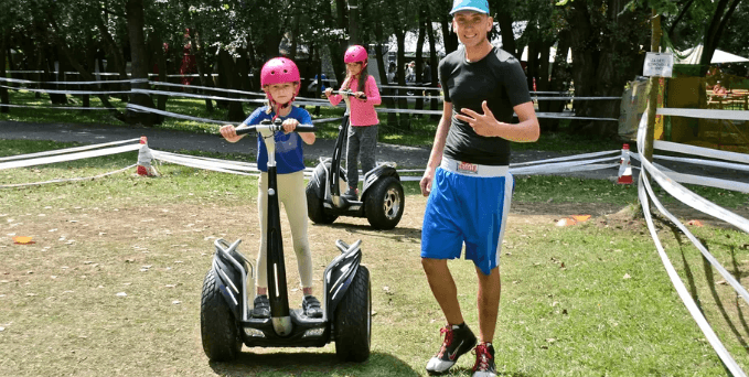 30 minut na Segwayi v Event aréně