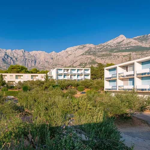 Chorvatsko Makarska /✈Ov / PL / 2⭐/ 9 dní
