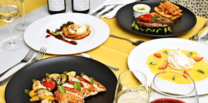 Privátní wellness a tříchodové menu pro dva