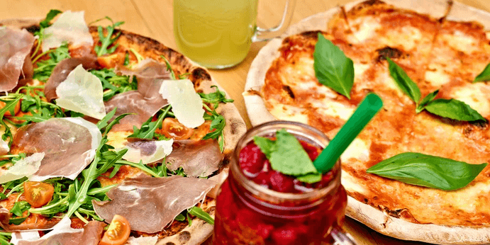 Pizza a domácí limonáda pro 1