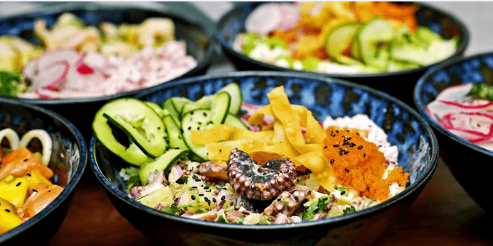 1× poke bowl - výběr ze 6 druhů