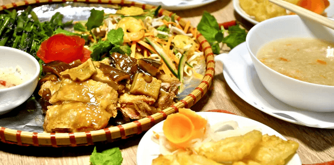 4chodové menu vietnamských specialit pro dva
