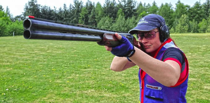 Střelba ze sportovní brokovnice na 25 terčů