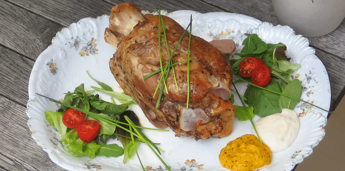 Koleno metodou sous vide pro 2 osoby 