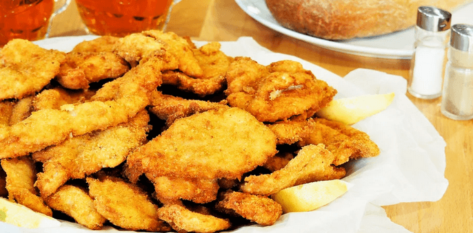 1 kg kuřecích a vepřových řízečků 