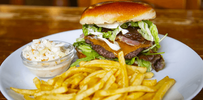 Burgerové menu pro dva