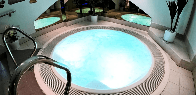 Privátní wellness s láhví prosecca pro 2