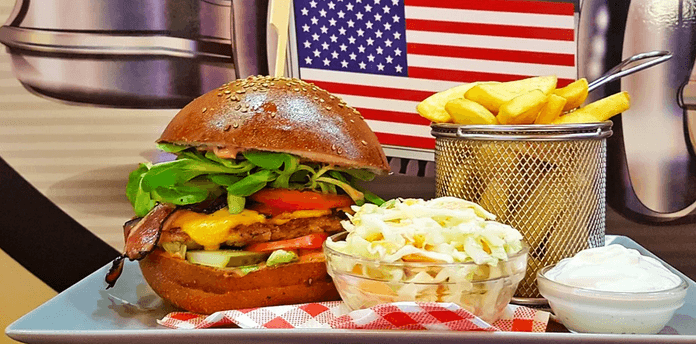 2× burger podle výběru, salát, hranolky