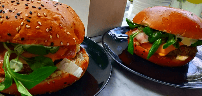 1× burger (160 g) dle výběru