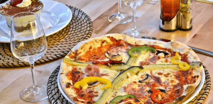 1× pizza dle výběru