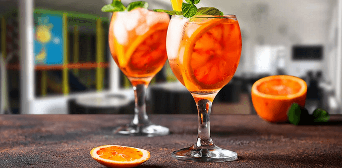 2× Aperol nebo Beefeater pink s tonikem