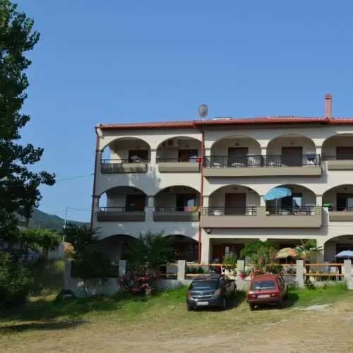 Řecko, Chalkidiki / ✈ Pha / BS / 2⭐+/ 11 dní