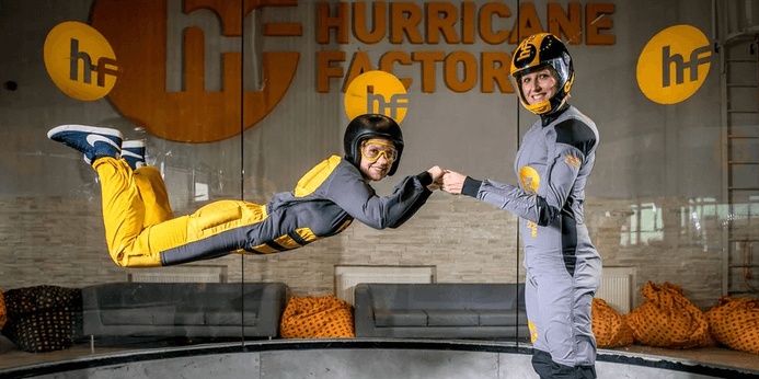 Let ve větrném tunelu Hurricane Factory