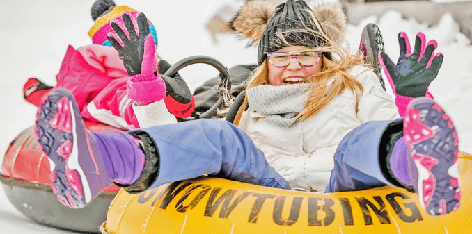 Snowtubing na Božím Daru
