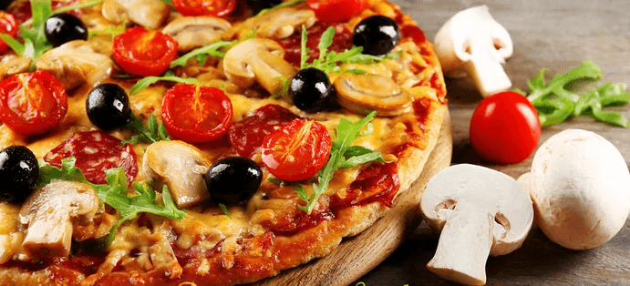 2× pizza dle výběru + nápoj 0,5 l 