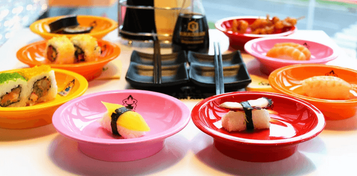 1,5 hodiny hodování running sushi pro 1 osobu 