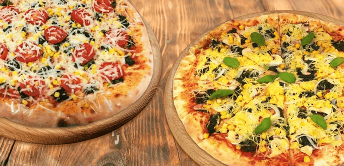 Dvě 32cm pizzy podle výběru s dovozem