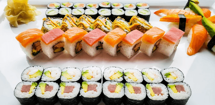 54 ks sushi: japonská hostina