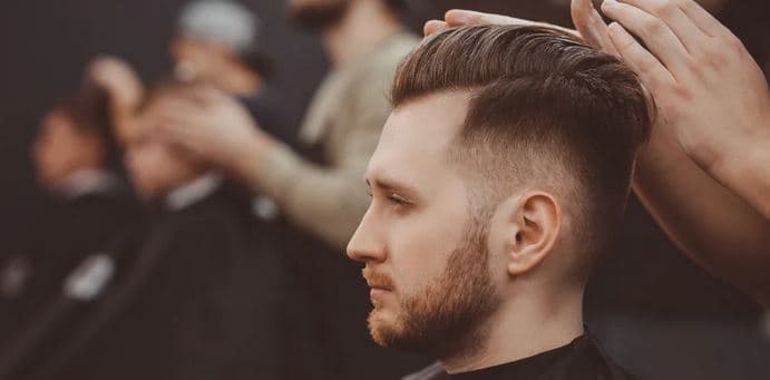 Stříhání, holení i kompletní servis v barber shopu