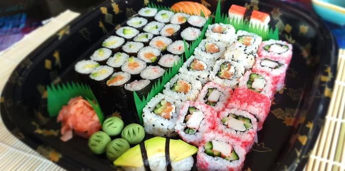 Sushi sety s 27 ks 