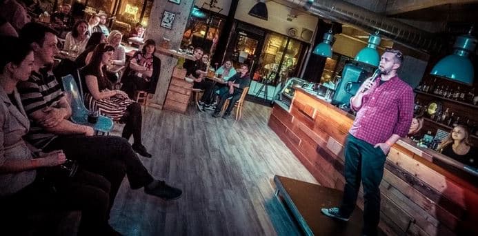 Vstupenka na stand-up comedy
